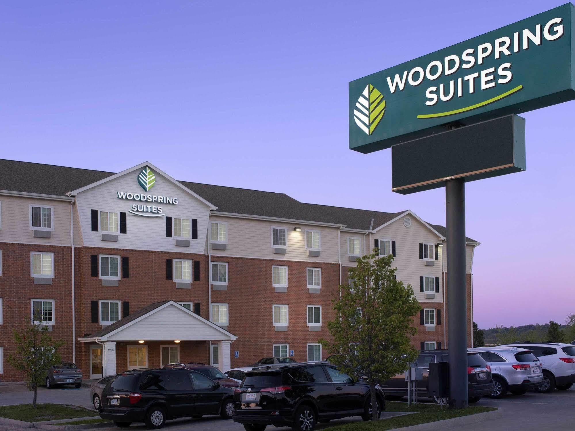 Woodspring Suites Omaha Bellevue, An Extended Stay Hotel Kültér fotó